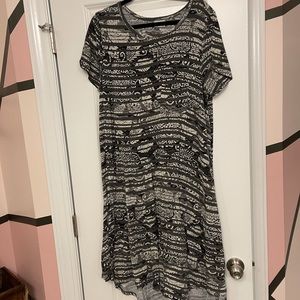 XL Black & Grey Lularoe Carly Dress
